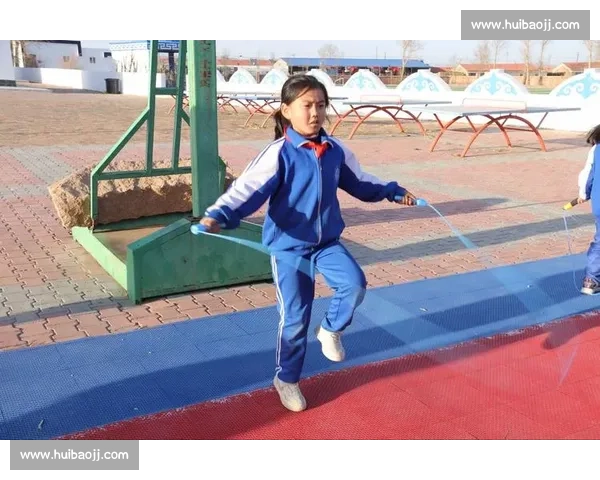 12 岁少女 30 秒跳绳 185 次跃居世界第五:绳尖上的青春修炼 12 岁少女 30 秒跳绳 185 次跃居世界第五:绳尖上的青春修炼