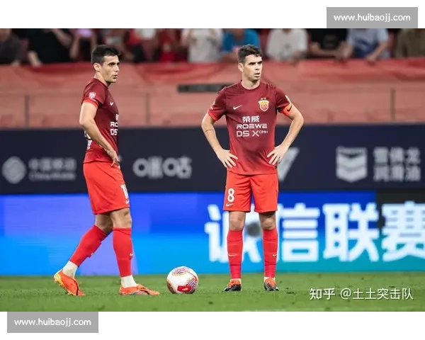 申花与上港足协杯生死对决沪上德比再燃谁能抢下决赛门票